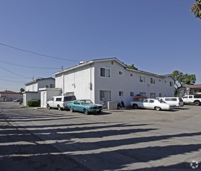 Shelley Drive Apartments 12601 Shelley Dr Garden Grove CA 92840