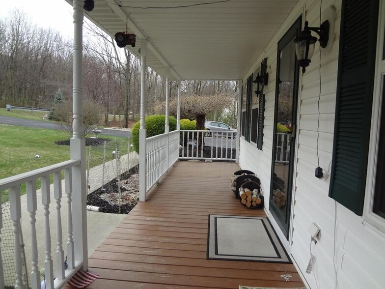 Building Photo - 108 Meriwill Ln