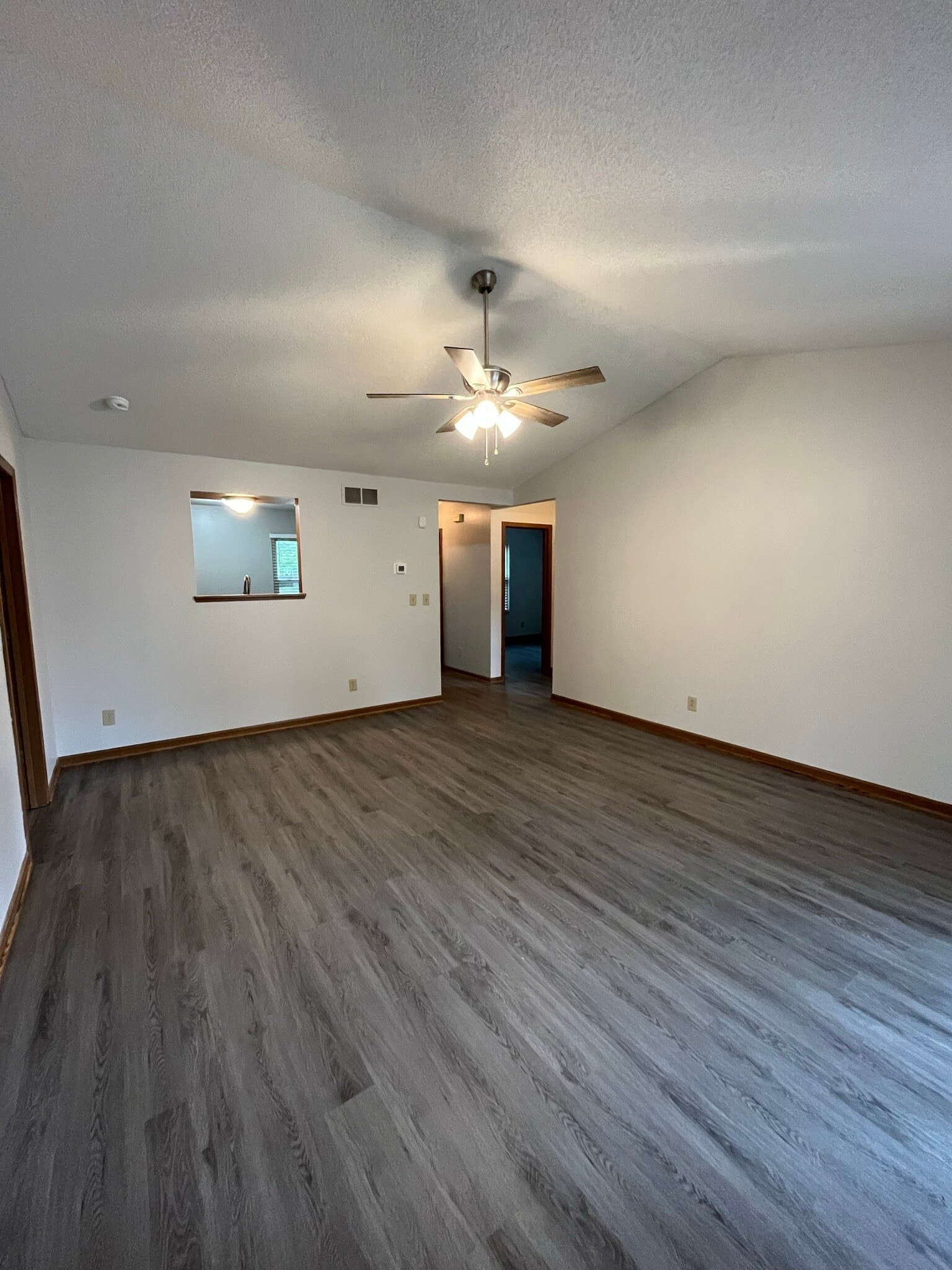 Building Photo - 5787 Nike Dr