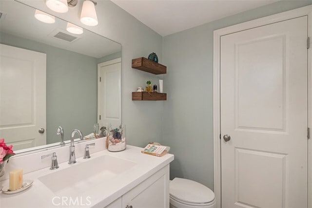 Building Photo - 274 Rodeo