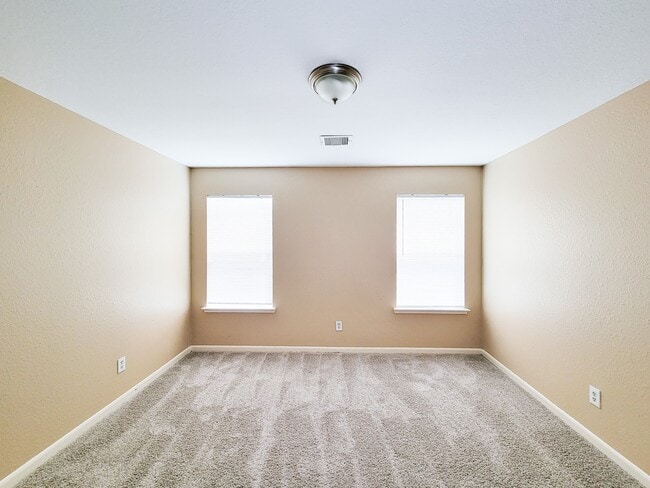 Building Photo - 8106 Arrington Forest Ln