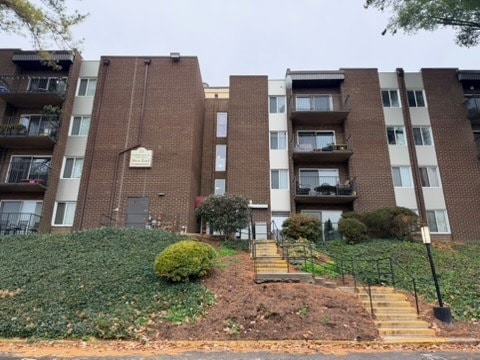 Building Photo - 75 S Reynolds St