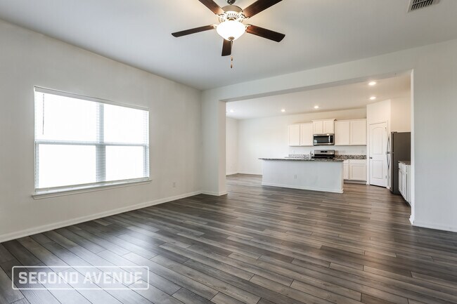 Building Photo - 10906 Juliette Pass