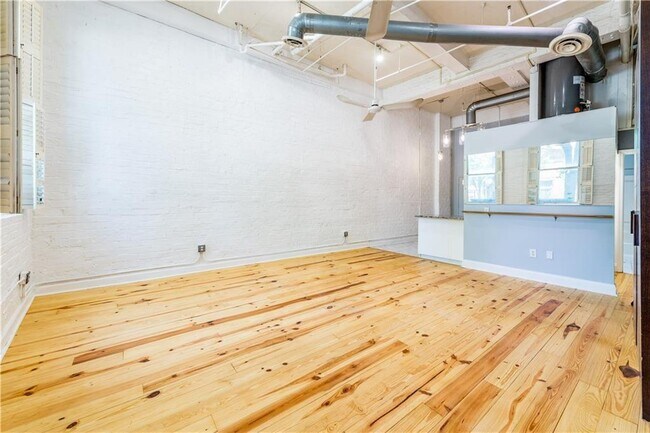 Building Photo - 210 Walker St SW