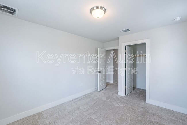 Building Photo - 7501 Chesapeake Rail Ln