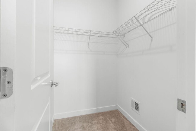 Building Photo - Rent – Brand New Townhome in the Watershed Community