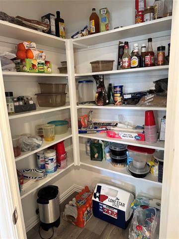 Building Photo - 2008 Bronco Dr