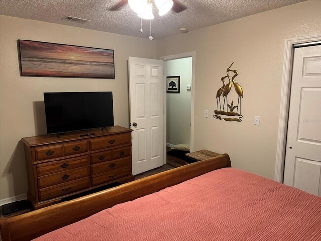 Building Photo - 4399 Mundella Cir