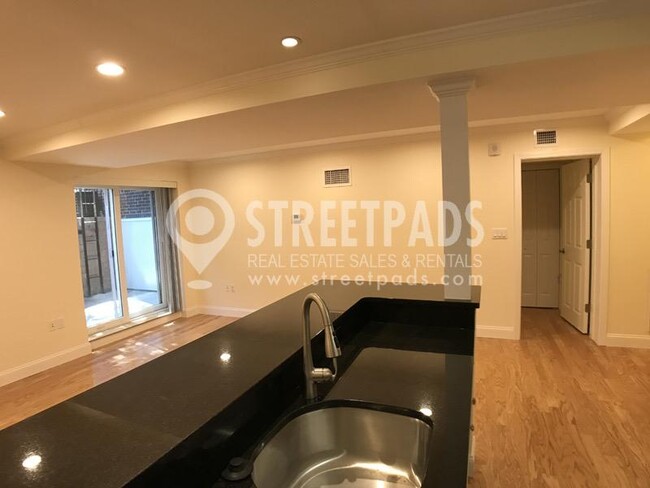 Primary Photo - 1 bedroom in Cambridge MA 02138