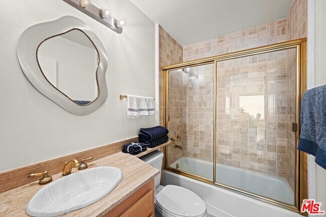 Building Photo - 6220 Pacific Ave