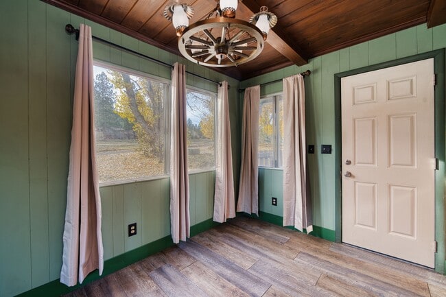 Building Photo - 16521 Mil Potrero Hwy