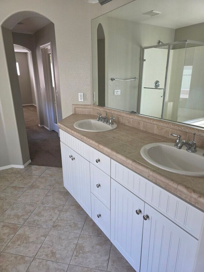 Building Photo - Beautiful Harveston Home with 4 Bedrooms plus Third Floor Loft