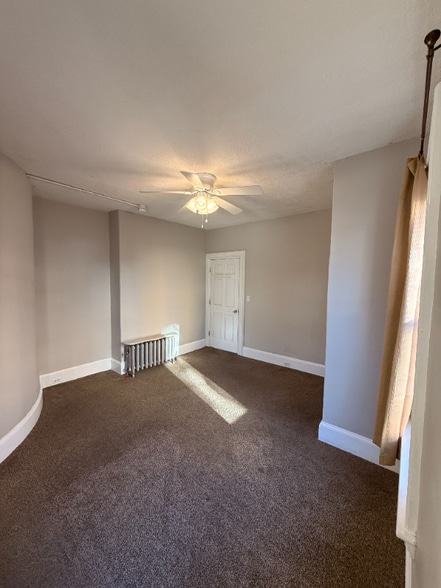 Building Photo - 110 Prospect St