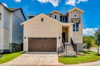 Building Photo - 600 C-Bar Ranch Trl