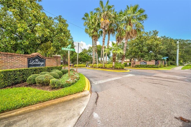 Building Photo - 4115 Chatham Oak Ct