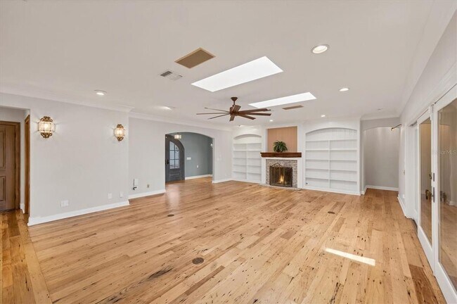 Building Photo - 3920 Red Rock Way
