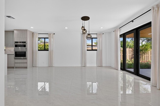 Building Photo - 1803 Juno Isles Blvd