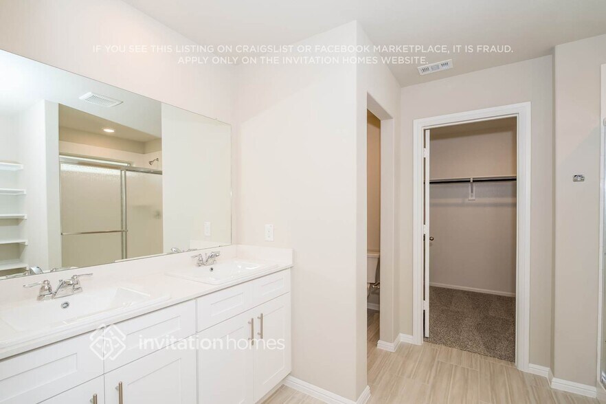 Building Photo - 437 Blanco Dr