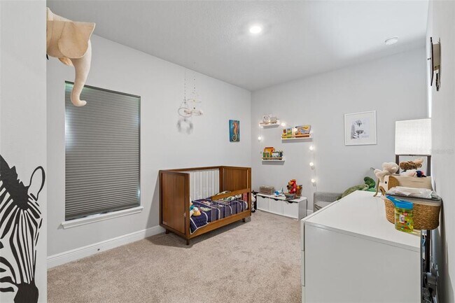 Building Photo - 213 S Albany Ave