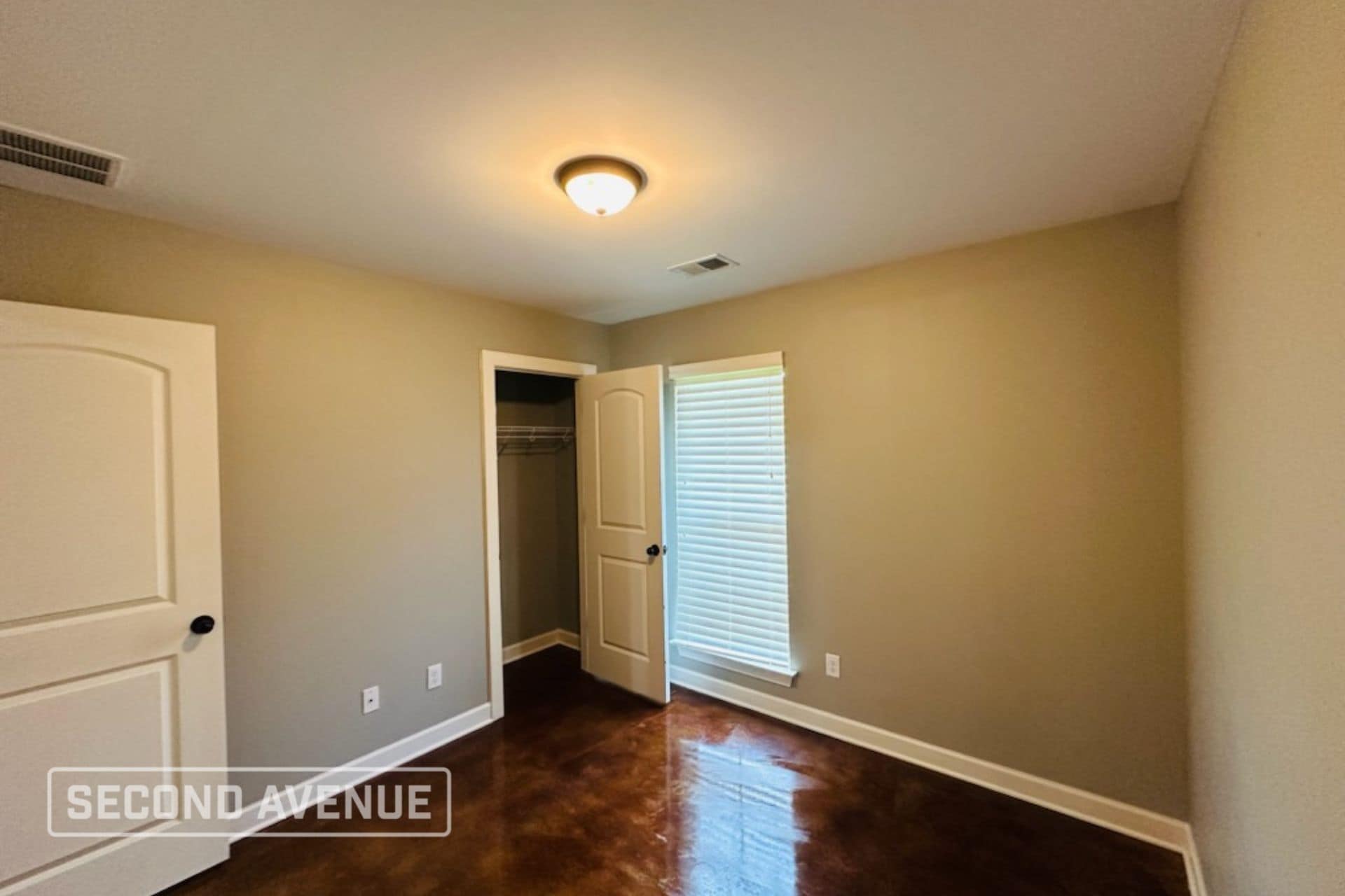Building Photo - 8948 Smith Ranch Dr