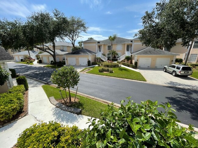 Building Photo - 440 Wiggins Lake Ct