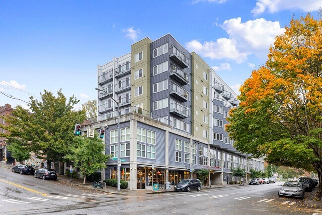 Primary Photo - 2Bd/1.75Ba Seattle Condo