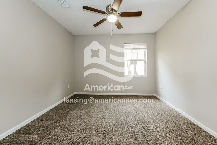 Building Photo - 611 Brown Ave