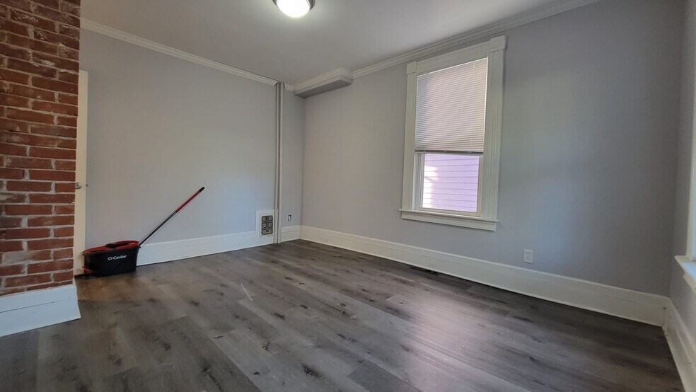 Building Photo - 539 Quinnipiac Ave
