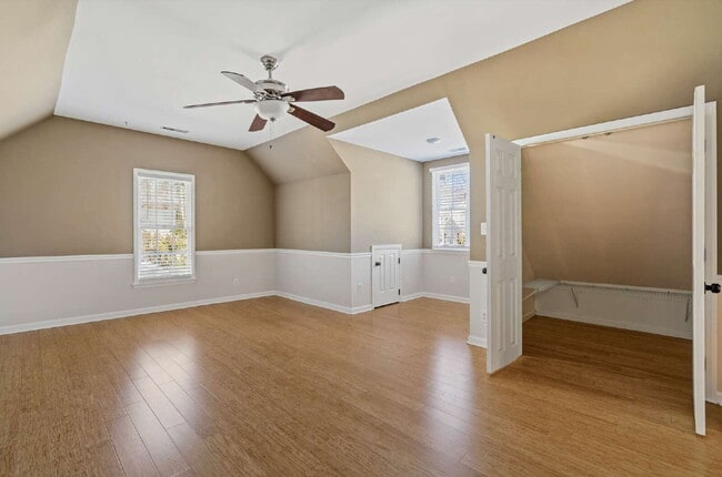 Building Photo - 4-Bed Oasis in Treyburn Community