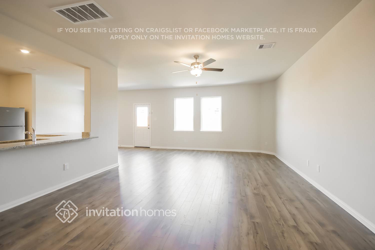 Building Photo - 8215 Burnt Orchid Dr