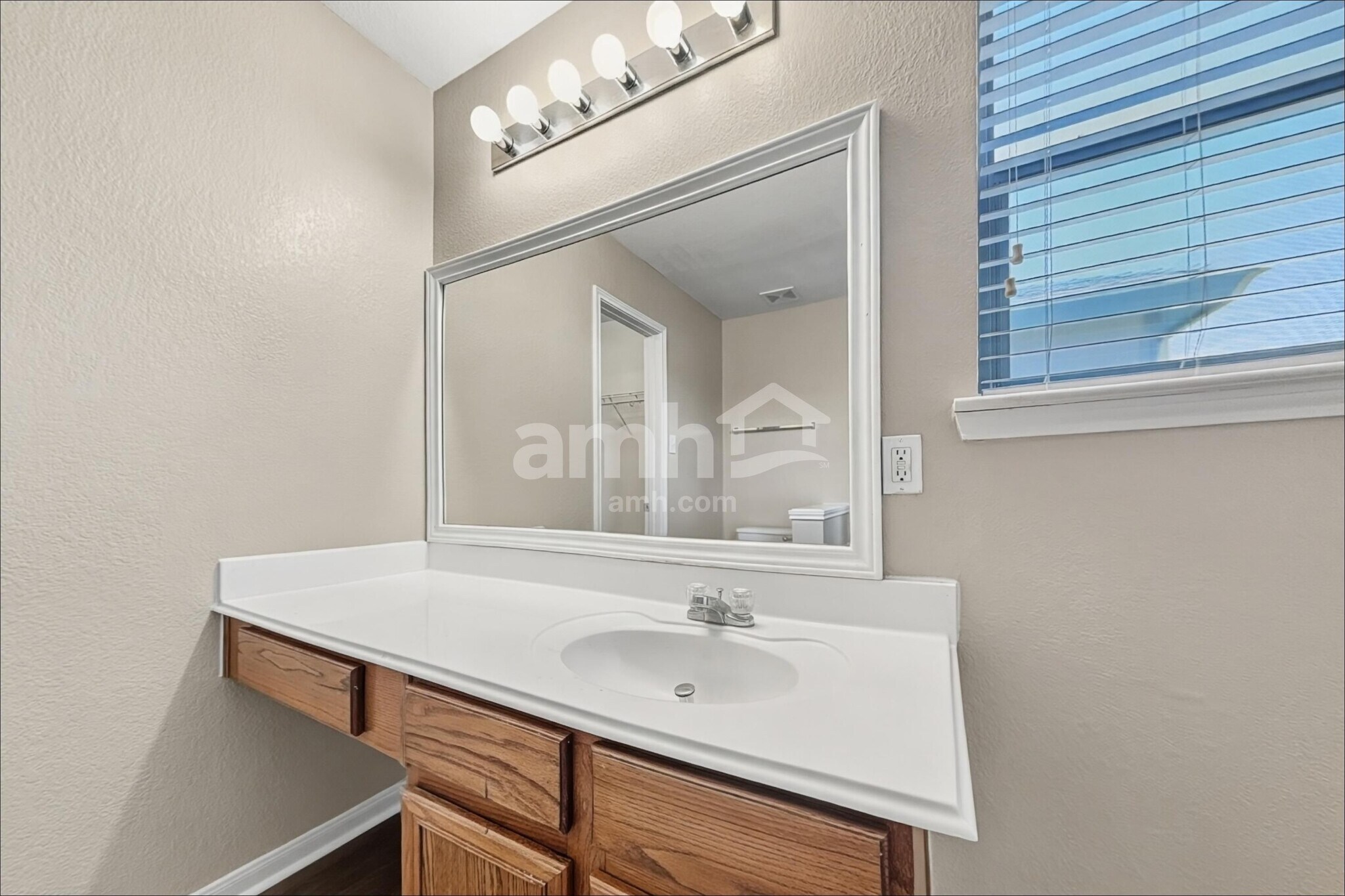 Building Photo - 16311 Hayesford Ln