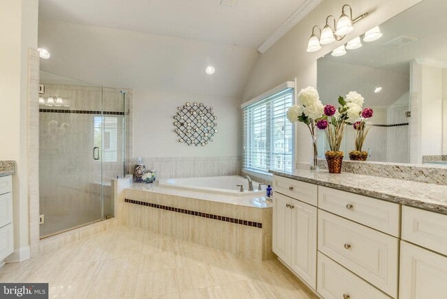 Building Photo - 1751 Tysons Crest Ln