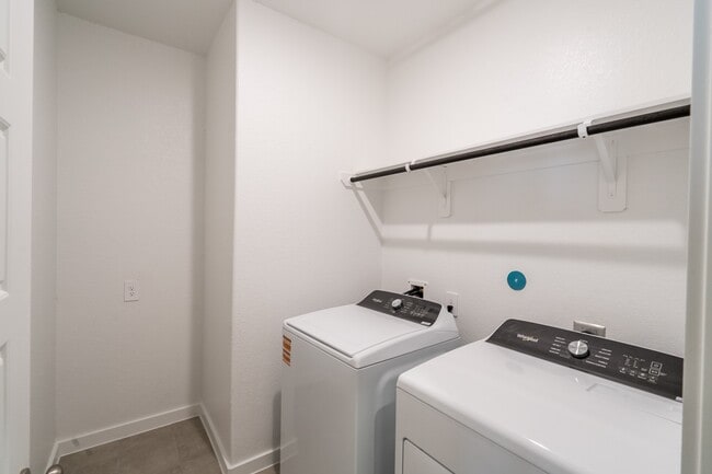 Building Photo - 17853 Stone Ter Ct