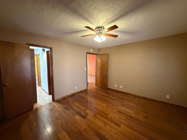 Building Photo - Beautiful Luxury 2 Bedroom Townhome Available in Corrales!