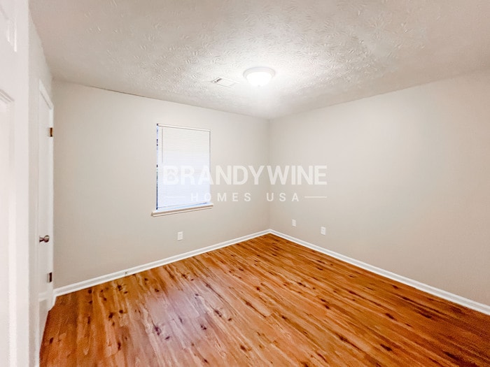 Building Photo - 5063 Springtree Ct