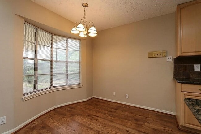 Building Photo - 12623 Westella Dr