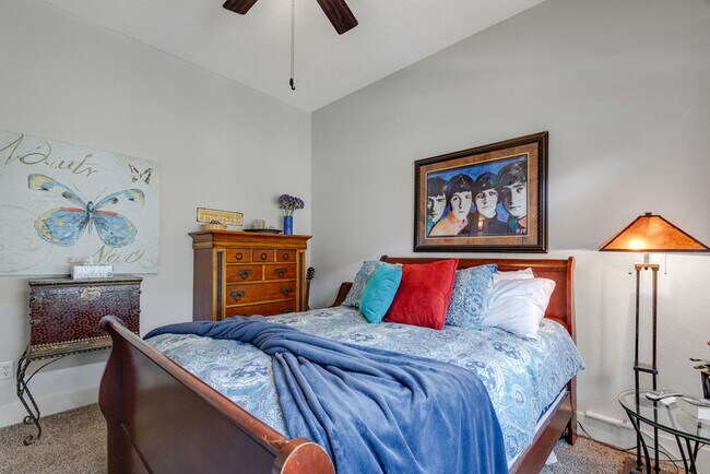 Building Photo - 3060 S Rookery Ln