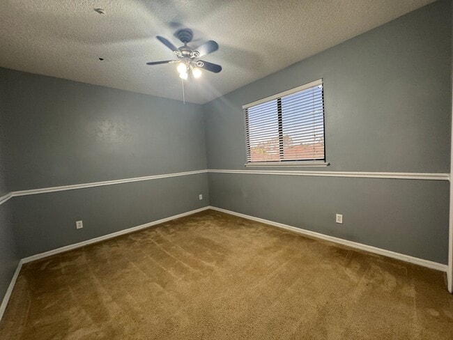 Building Photo - Beautiful Pool Home In the Lake Nona Area