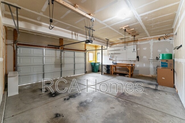 Building Photo - 7827 Wedgetail Drive