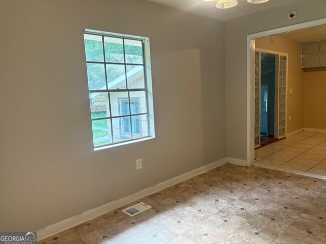 Building Photo - 8145 Attleboro Dr