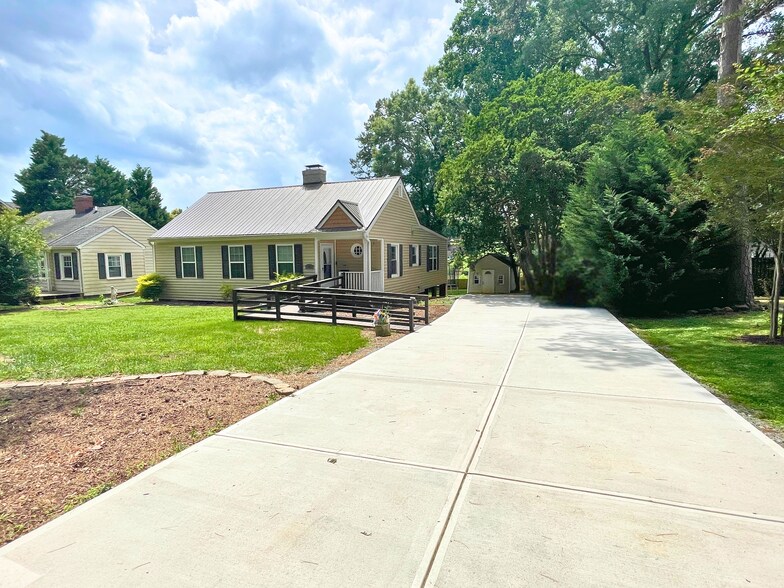 Building Photo - 1429 Lyon Ct
