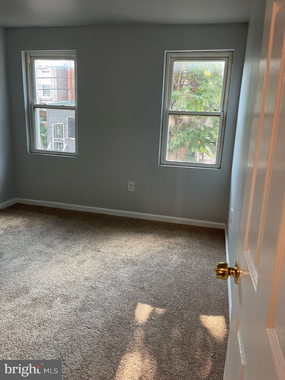 Building Photo - 1810 N Chapel St