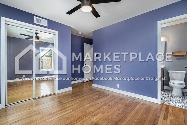 Building Photo - 9308 Lindaro Ln