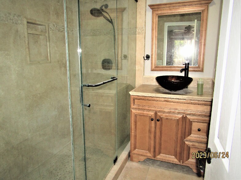 Building Photo - 82170 Cochran Dr