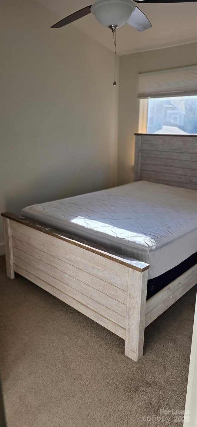 Building Photo - 310 State St