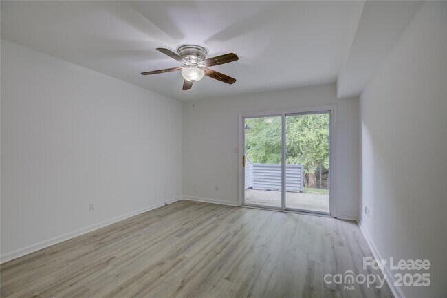 Building Photo - 11514 Turn Stone Ct