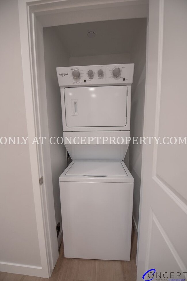 Building Photo - Embrace fresh, modern mountain living in this spacious 2-bedroom, 2-bath apartment at Studio Cros...