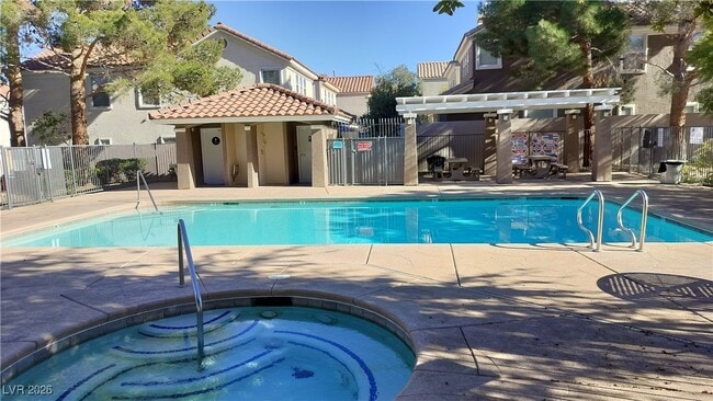 Building Photo - 1409 Beaver Spring St