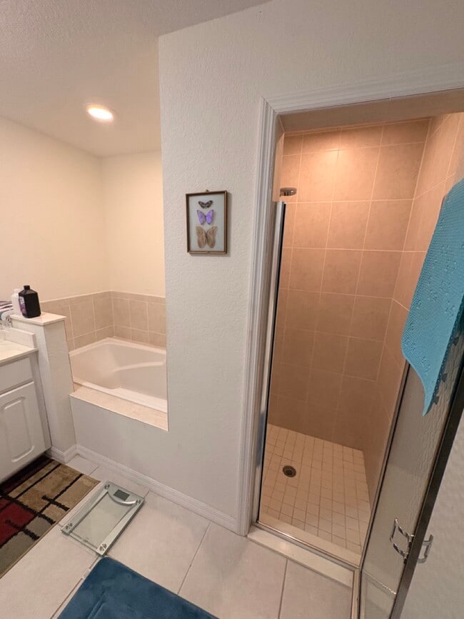 Building Photo - 215 West Blvd