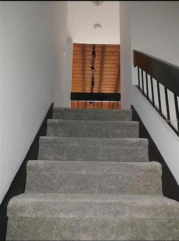 Building Photo - 2704 Foxfire Ct